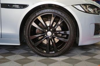 Jaguar XE 2.0d R-Sport Auto Euro 6 (s/s) 4dr