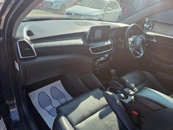 Hyundai TUCSON 2.0 CRDi MHEV Premium SE Auto 4WD Euro 6 (s/s) 5dr