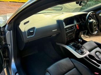 Audi A5 2.0 TDI S line quattro Euro 5 (s/s) 2dr