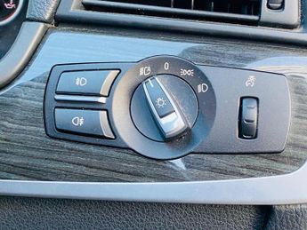BMW 5 Series 2.0 520d SE Touring Auto Euro 5 (s/s) 5dr