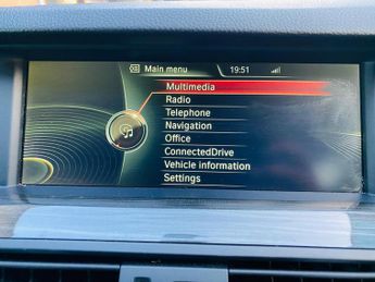 BMW 5 Series 2.0 520d SE Touring Auto Euro 5 (s/s) 5dr