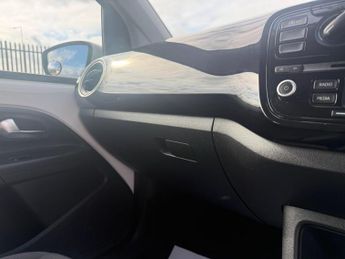 Volkswagen up! 1.0 BlueMotion Tech Move up! Euro 5 (s/s) 5dr