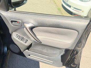 Toyota RAV4 2.0 VVT-i XT3 4WD 5dr