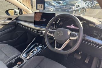 Volkswagen Golf 1.5 eTSI 150 Style 5dr DSG