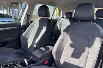 Volkswagen Golf 1.5 eTSI 150 Style 5dr DSG