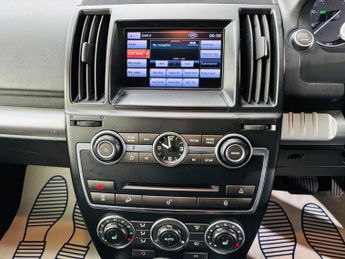Land Rover Freelander 2 2.2 SD4 XS CommandShift 4WD Euro 5 5dr