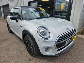 MINI Hatch 1.5 Cooper Classic Euro 6 (s/s) 3dr