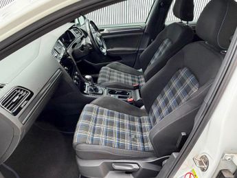 Volkswagen Golf 1.4 TSI 8.7kWh GTE DSG Euro 6 (s/s) 5dr
