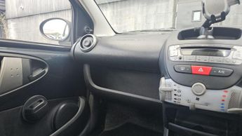 Peugeot 107 1.0 12V Active 2 Tronic Euro 5 5dr