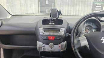 Peugeot 107 1.0 12V Active 2 Tronic Euro 5 5dr