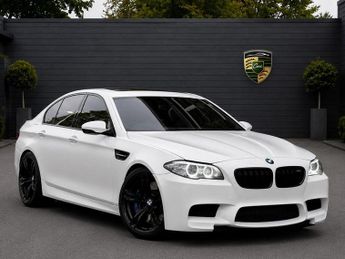 BMW M5 4.4 V8 DCT Euro 5 (s/s) 4dr