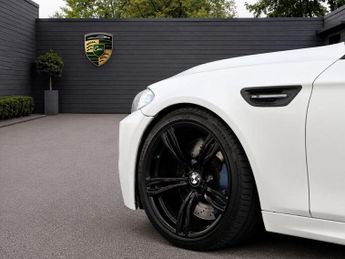 BMW M5 4.4 V8 DCT Euro 5 (s/s) 4dr