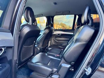 Volvo XC90 2.0 D5 PowerPulse Momentum Auto 4WD Euro 6 (s/s) 5dr