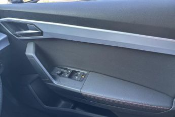 SEAT Arona 1.0 TSI 115 FR Sport 5dr DSG