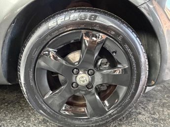 Vauxhall Corsa 1.4 16V SXi Euro 5 5dr (A/C)