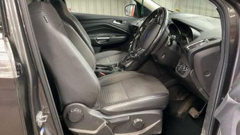 Ford Kuga 1.5T EcoBoost Titanium Auto AWD Euro 6 (s/s) 5dr