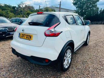 Nissan Juke 1.6 N-Connecta XTRON Euro 6 5dr