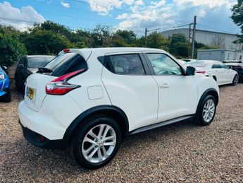 Nissan Juke 1.6 N-Connecta XTRON Euro 6 5dr