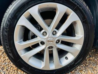 Nissan Juke 1.6 N-Connecta XTRON Euro 6 5dr