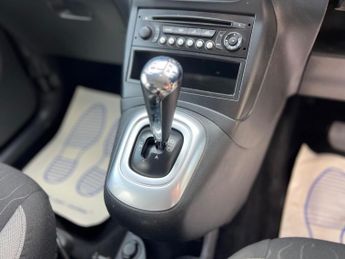 Citroen C3 Picasso 1.6 VTi VTR+ EGS6 Euro 5 5dr