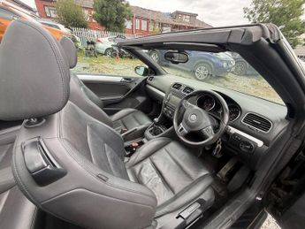 Volkswagen Golf 2.0 TDI BlueMotion Tech SE Cabriolet Euro 5 (s/s) 2dr