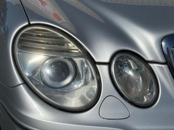 Mercedes-Benz E Class 3.0 E320 CDI Sport G-Tronic 5dr