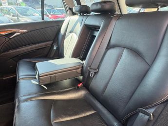Mercedes-Benz E Class 3.0 E320 CDI Sport G-Tronic 5dr