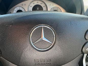Mercedes-Benz E Class 3.0 E320 CDI Sport G-Tronic 5dr