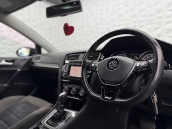 Volkswagen Golf 2.0 TDI BlueMotion Tech GT DSG Euro 5 (s/s) 5dr