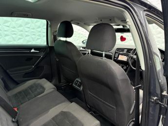 Volkswagen Golf 2.0 TDI BlueMotion Tech GT DSG Euro 5 (s/s) 5dr