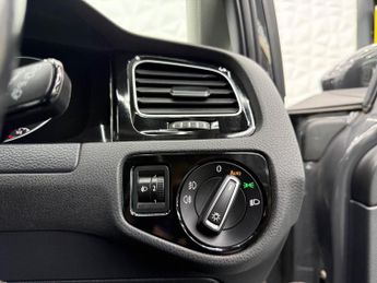 Volkswagen Golf 2.0 TDI BlueMotion Tech GT DSG Euro 5 (s/s) 5dr