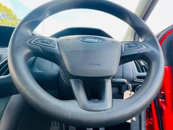 Ford Focus 1.6 Studio Euro 6 5dr