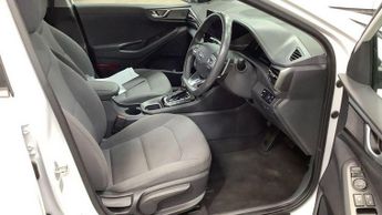 Hyundai IONIQ 1.6 h-GDi Premium Hatchback 5dr Petrol Hybrid DCT Euro 6 (s/s) (