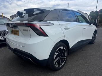 MG MG4 64kWh Trophy Long Range Auto 5dr