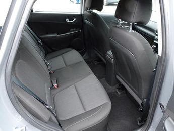 Hyundai KONA 1.6 h-GDi SE Connect DCT Euro 6 (s/s) 5dr