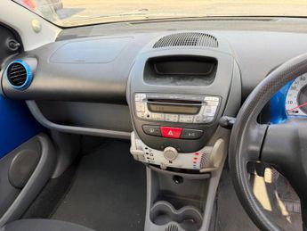 Toyota AYGO 1.0 VVT-i Blue Euro 4 5dr