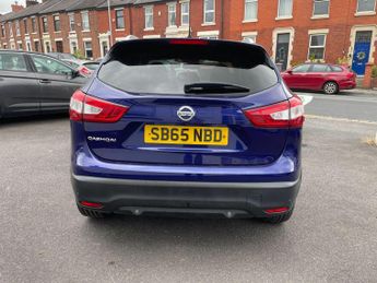 Nissan Qashqai 1.6 dCi n-tec+ SUV 5dr Diesel XTRON 2WD Euro 6 (s/s) (130 ps)