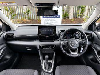 Toyota Yaris 1.5 VVT-h Design E-CVT Euro 6 (s/s) 5dr