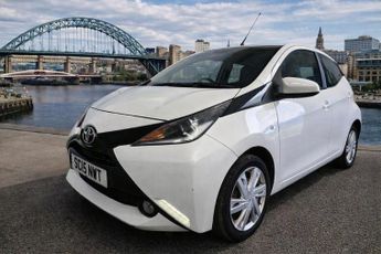 Toyota AYGO 1.0 VVT-i x-pression x-wave Euro 5 5dr Euro 5