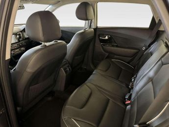 Kia Niro 64kWh First Edition SUV 5dr Electric Auto (201 bhp)