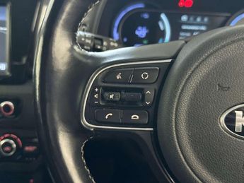 Kia Niro 64kWh First Edition SUV 5dr Electric Auto (201 bhp)