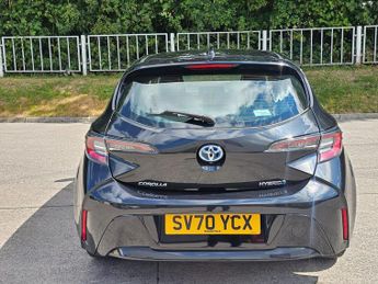 Toyota Corolla 1.8 VVT-h Icon Tech CVT Euro 6 (s/s) 5dr