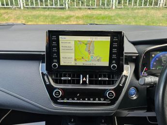Toyota Corolla 1.8 VVT-h Icon Tech CVT Euro 6 (s/s) 5dr