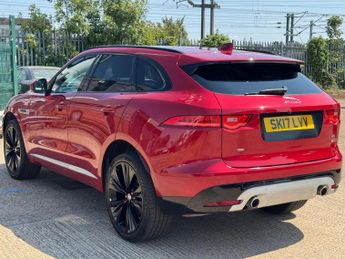 Jaguar F-PACE 3.0 D300 V6 S Auto AWD Euro 6 (s/s) 5dr