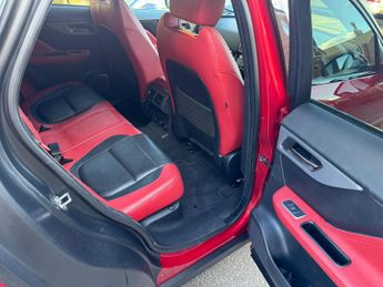 Jaguar F-PACE 3.0 D300 V6 S Auto AWD Euro 6 (s/s) 5dr