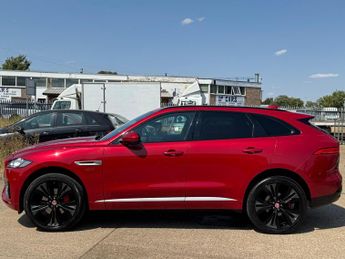 Jaguar F-PACE 3.0 D300 V6 S Auto AWD Euro 6 (s/s) 5dr