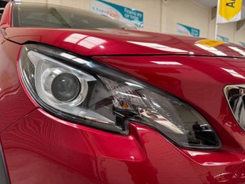 Peugeot 2008 1.2 PureTech Allure Premium EAT Euro 6 (s/s) 5dr