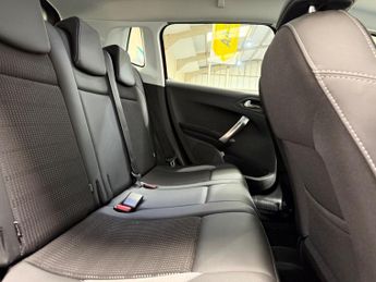 Peugeot 2008 1.2 PureTech Allure Premium EAT Euro 6 (s/s) 5dr