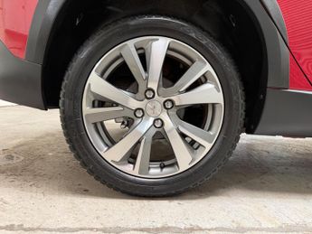 Peugeot 2008 1.2 PureTech Allure Premium EAT Euro 6 (s/s) 5dr