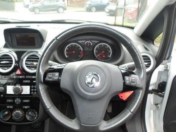 Vauxhall Corsa 1.0 ecoFLEX 12V Excite Euro 5 5dr (A/C)